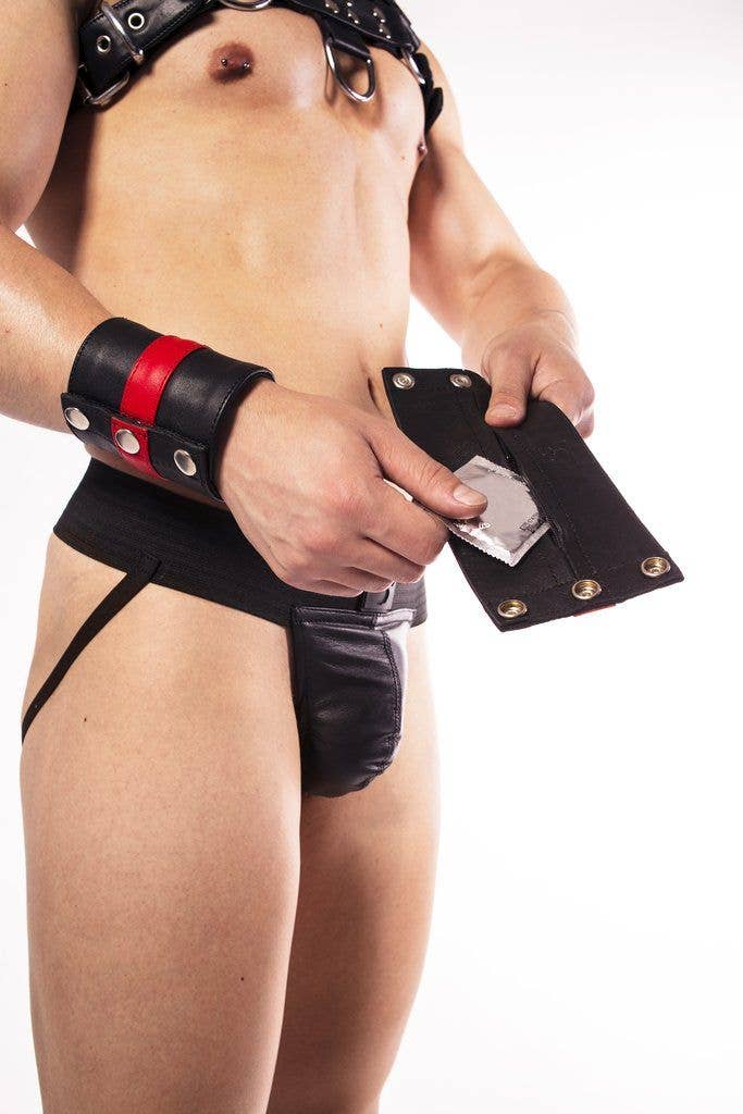 Prowler RED Leder-Handgelenksgeldbörse: Klein / Schwarz / Leder