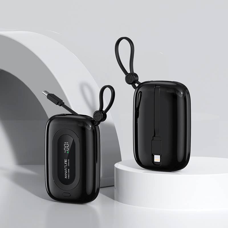 8000 mAh Power Bank w/Cables: Black