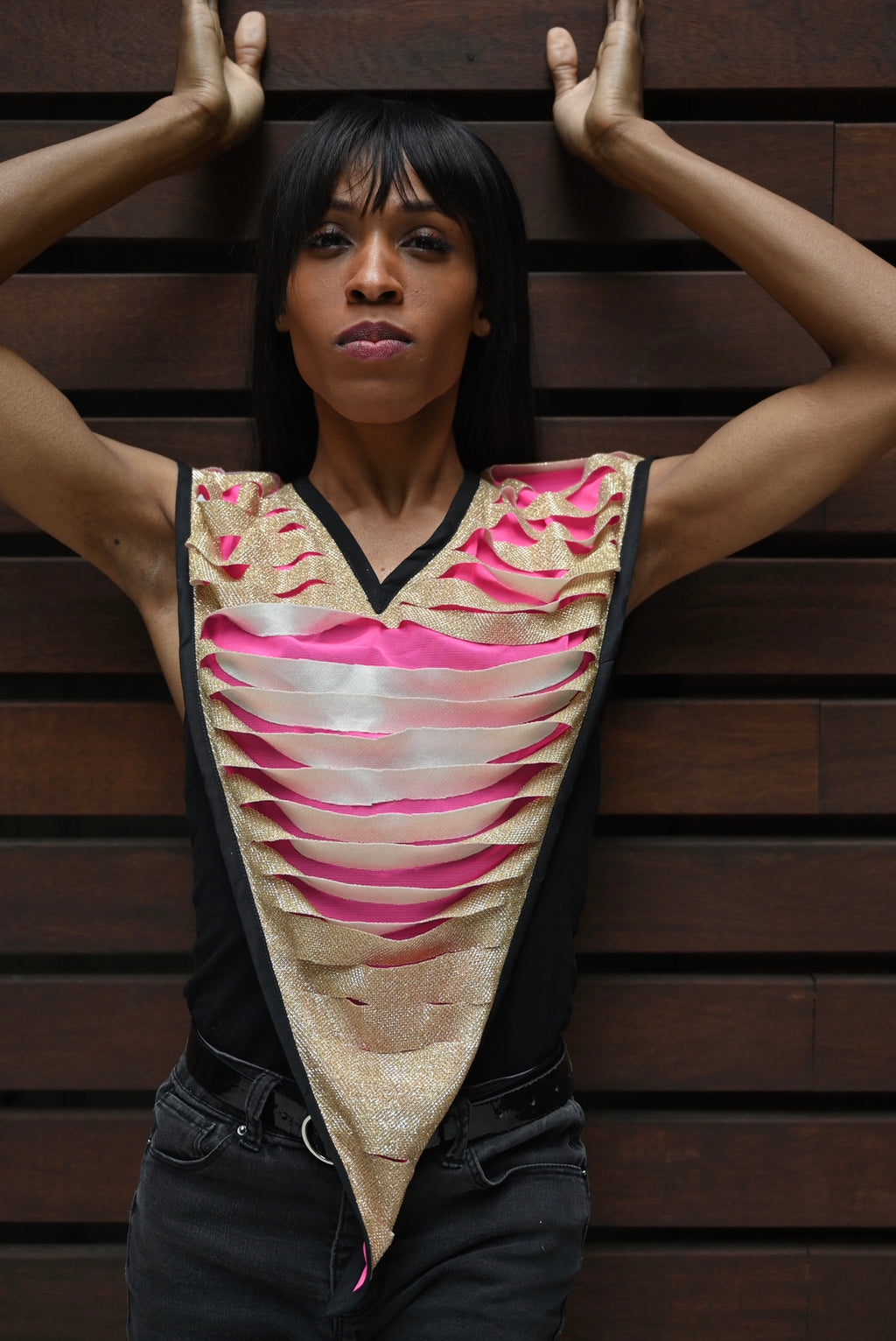 Top de verano dorado