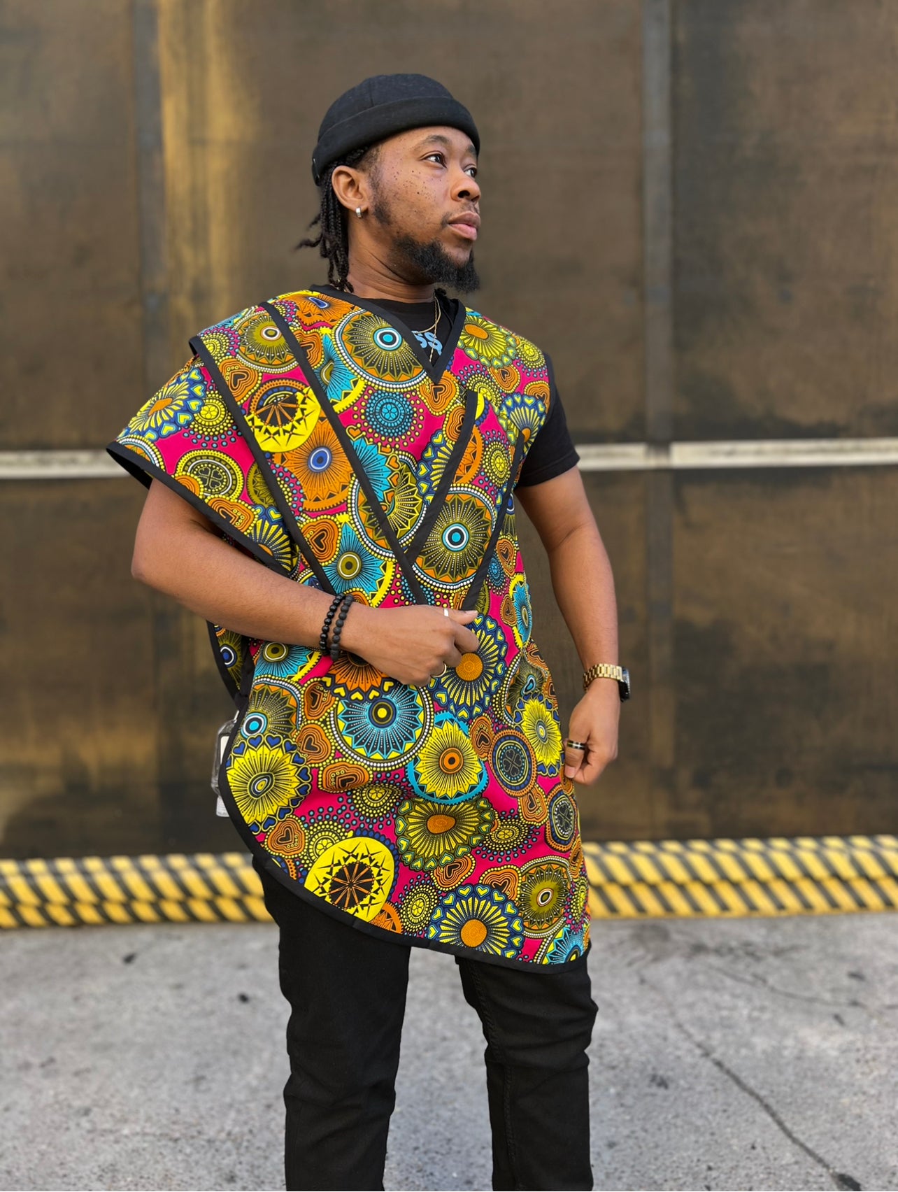 Camisa poncho con bufanda y molinete