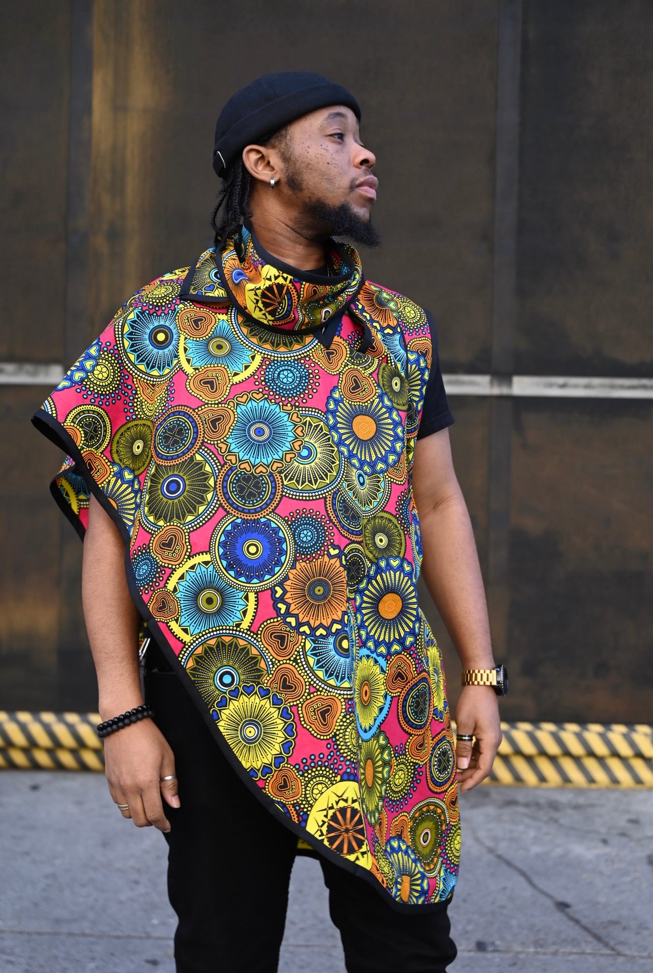 Camisa poncho con bufanda y molinete