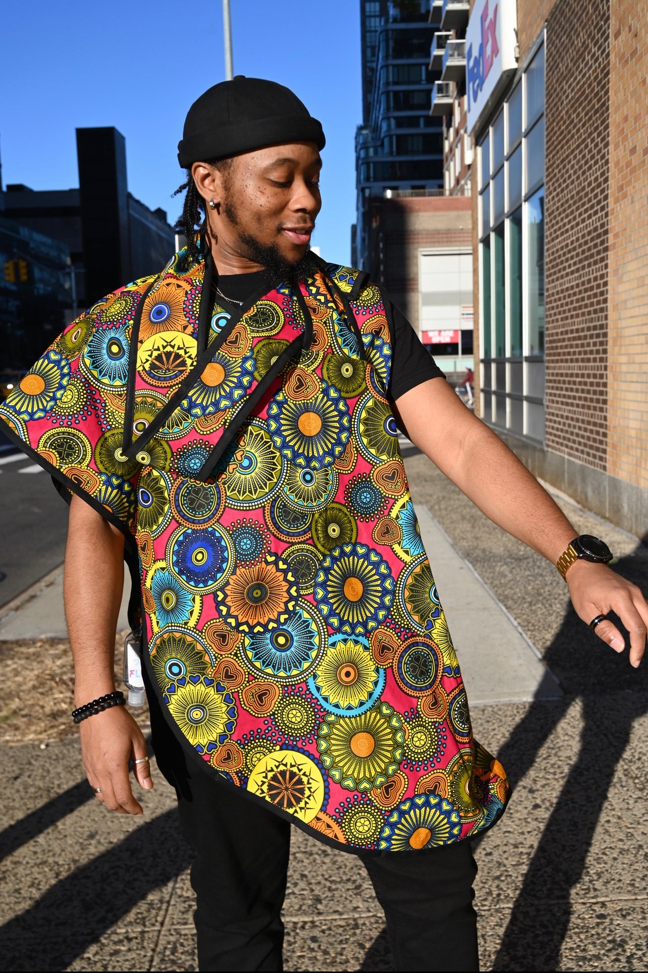 Camisa poncho con bufanda y molinete