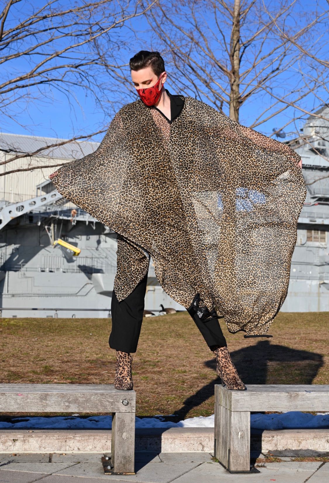 Kaftan mit Leopardenmuster