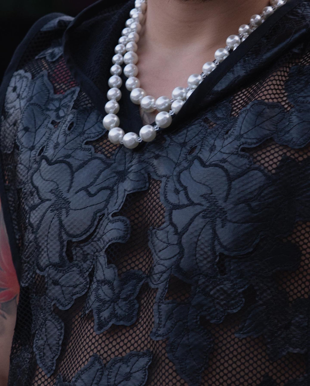 Schwarze Rosentunika (kurz)