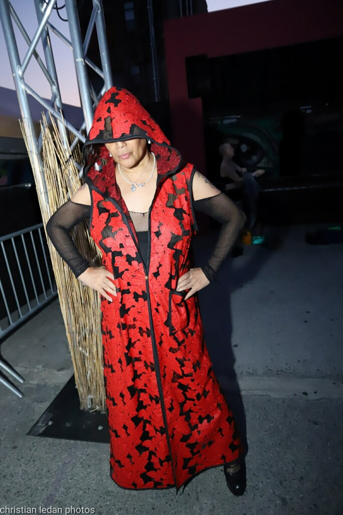 Red Rose Lace Cape w Hood