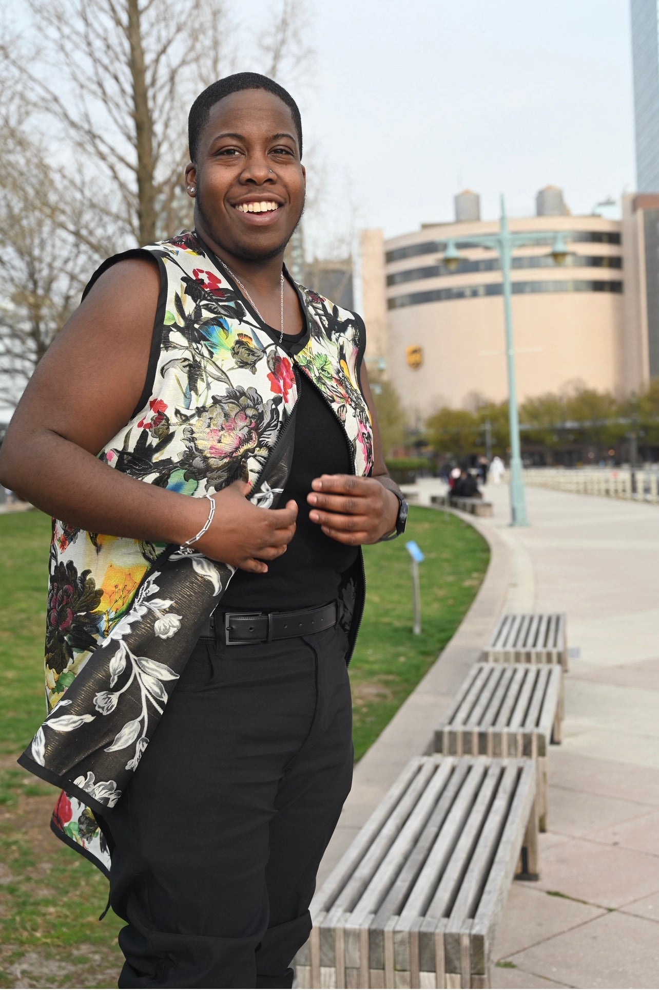 Camisa asimétrica floral