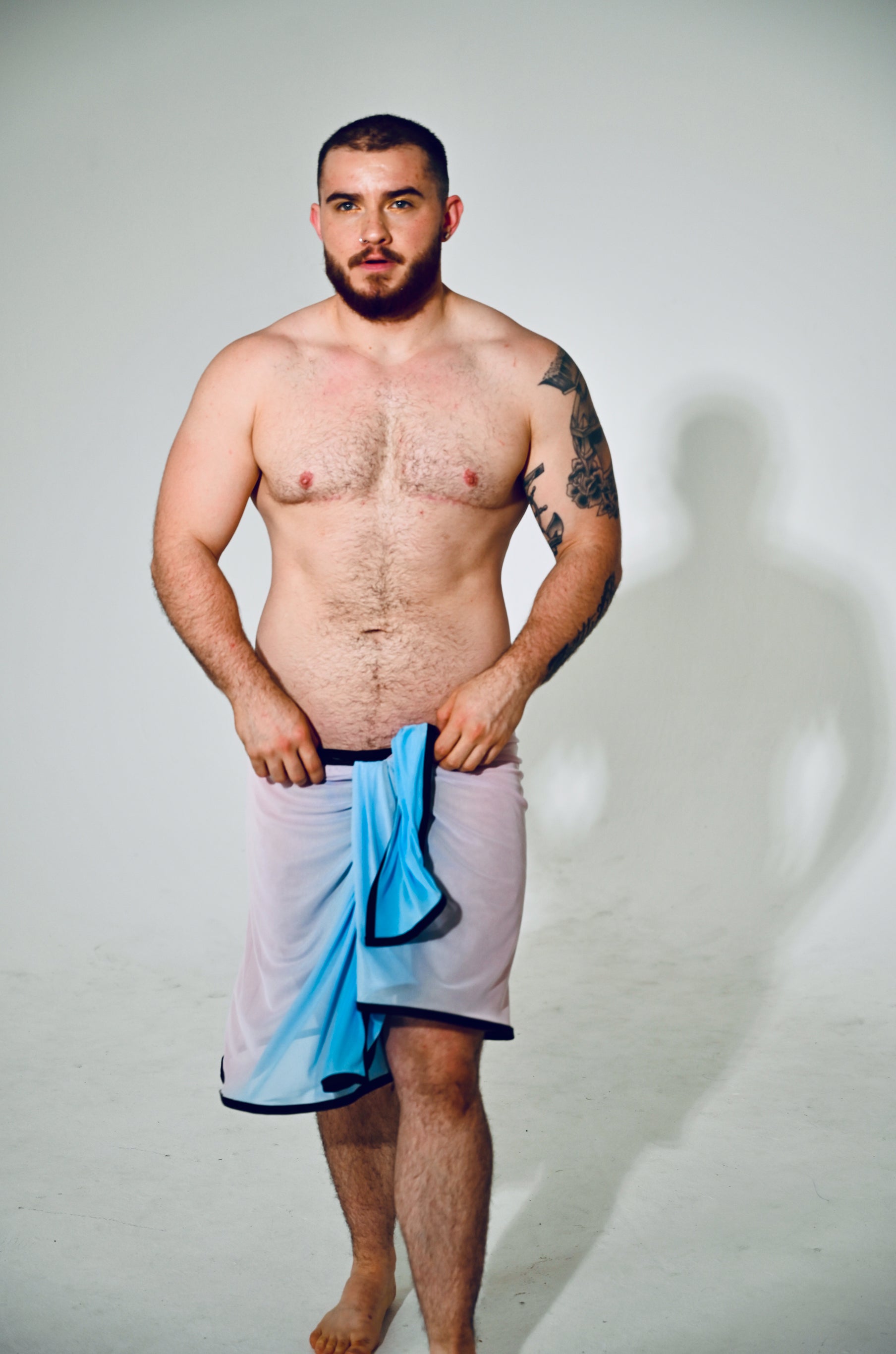Sarong mit Transgender-Flagge und Ombré-Muster