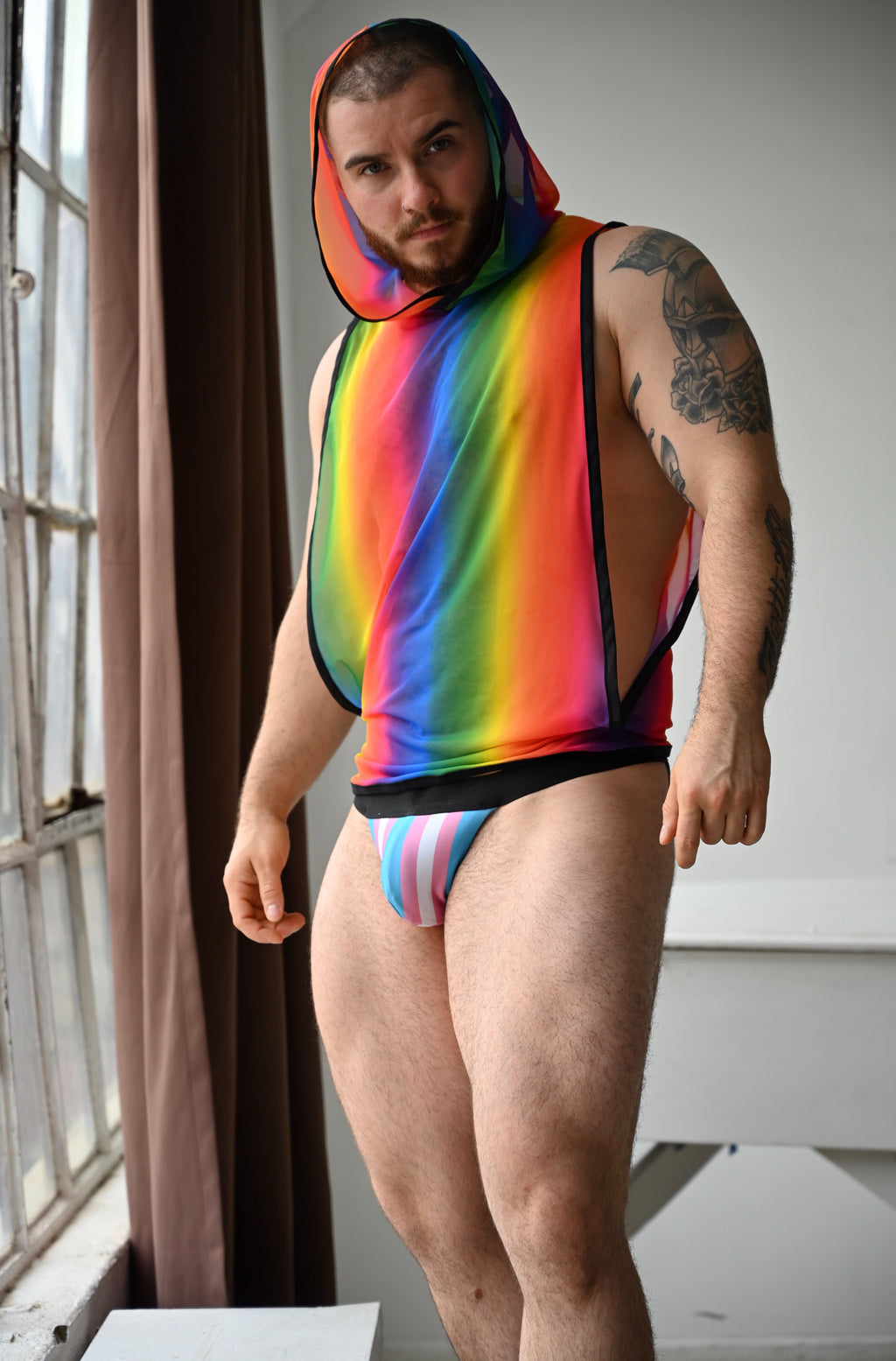 Muskelshirt mit Regenbogen-Ombré-Muster